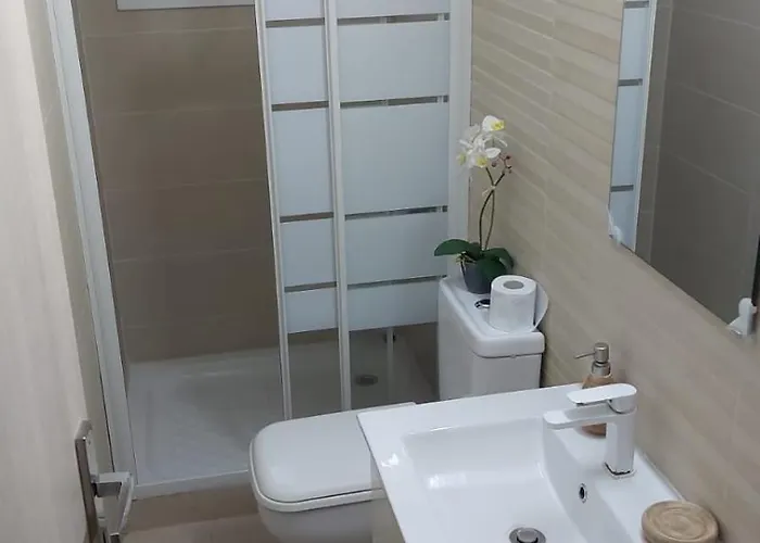 Ideal Famille Panoramic View Sale Lägenhet Larnaca